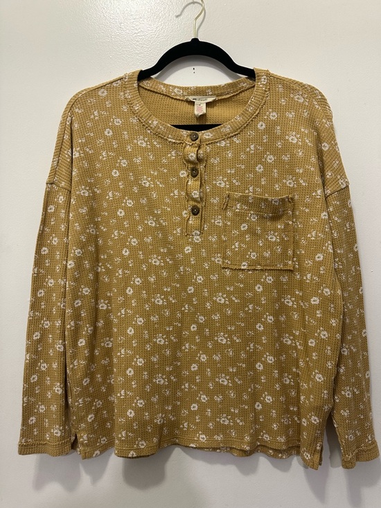 Tops - Madewell Mustard Yellow Floral Waffle Henley Top Sz S